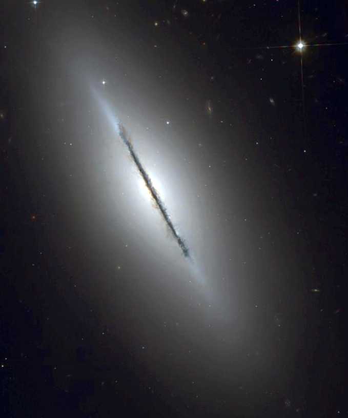 NGC 5866